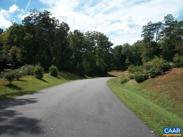 Barboursville, VA 22923,4235 WOODTHRUSH LN