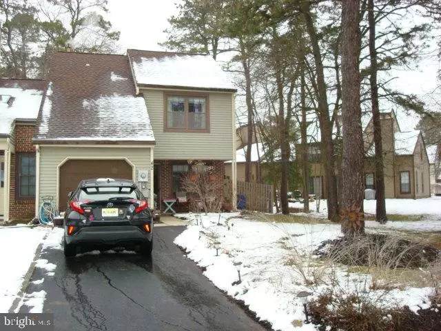 Marlton, NJ 08053,42 AUGUSTA CT