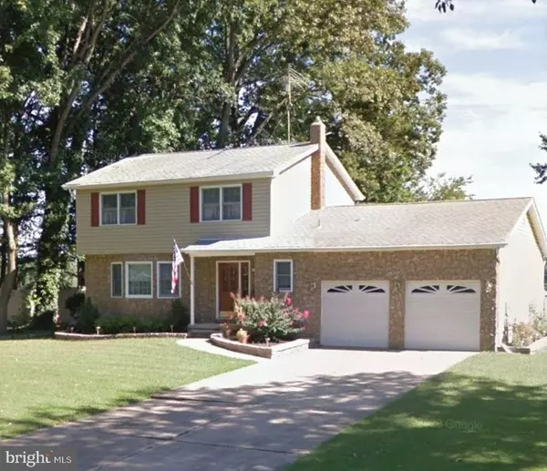 Hightstown, NJ 08520,27 OXFORD DR