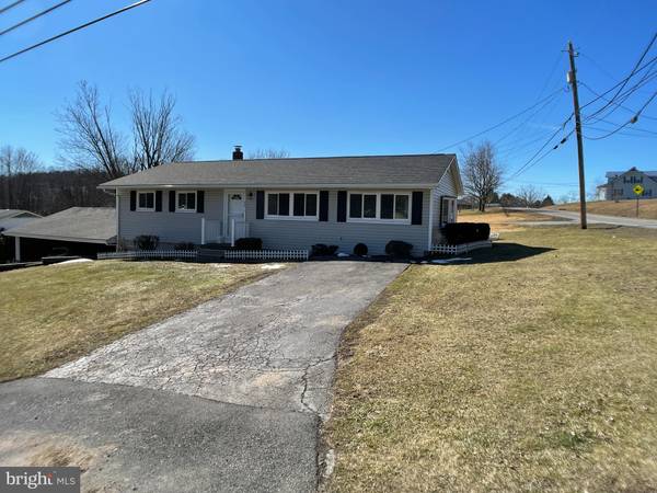 20 POWNALL DR, Ridgeley, WV 26753