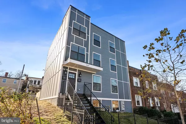 Washington, DC 20002,1247 HOLBROOK TER NE #UNIT 1