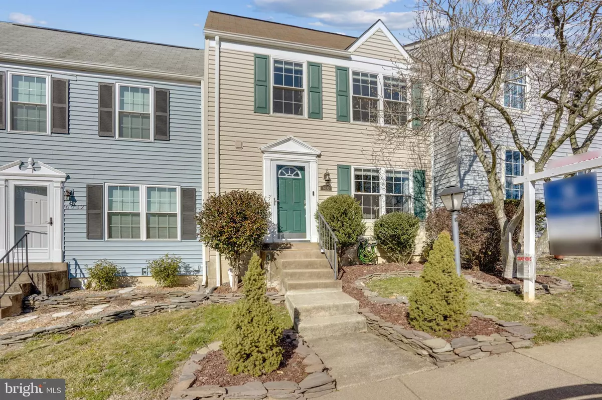 Alexandria, VA 22315,6630 BRIARLEIGH WAY