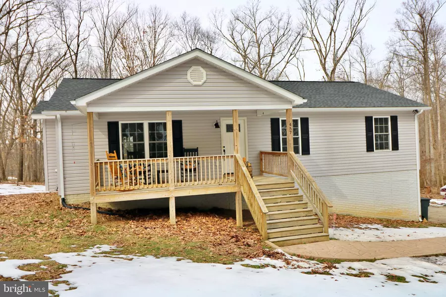 457 ROLLING LN, Harpers Ferry, WV 25425