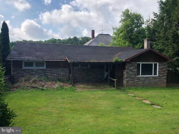 Friedens, PA 15541,MARTINS DR