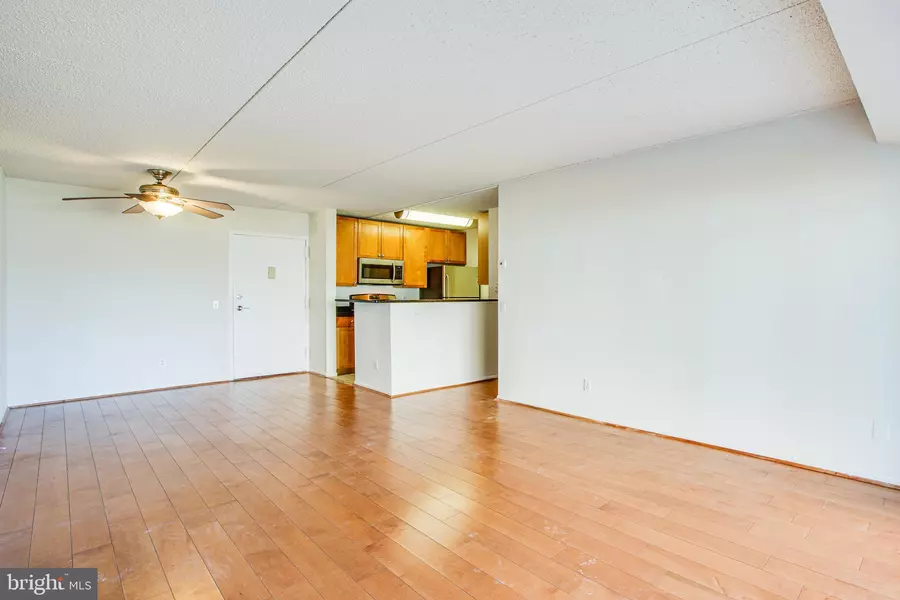 75 S REYNOLDS ST #209, Alexandria, VA 22304