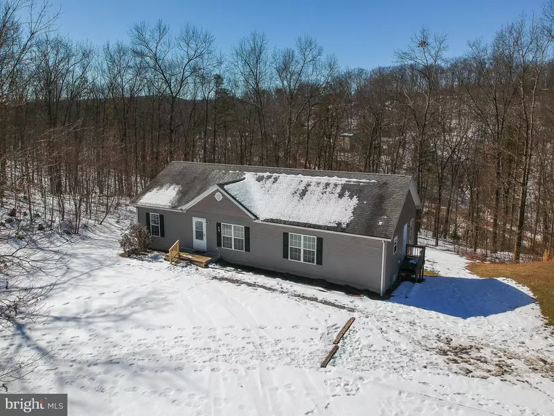 48 COON HOLLOW TRL, Hedgesville, WV 25427