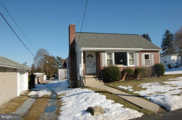 7 HARVARD AVE, Lancaster, PA 17603