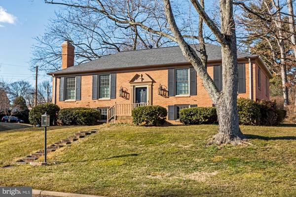 7414 VENICE ST, Falls Church, VA 22043