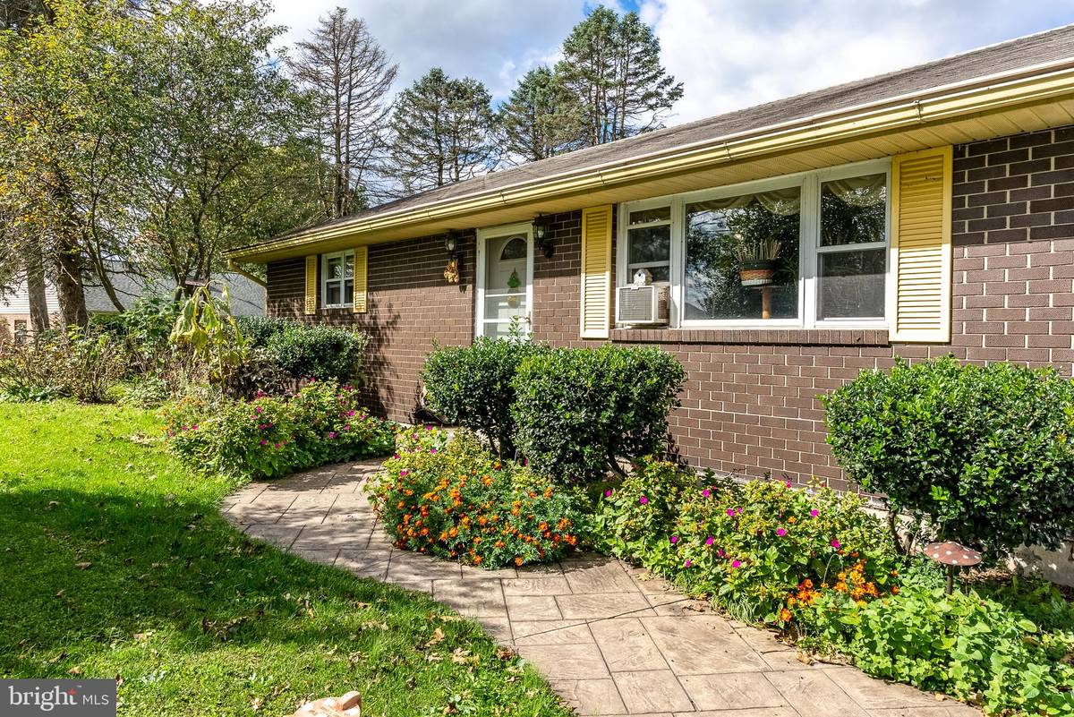 Robesonia, PA 19551,250 BERNVILLE RD