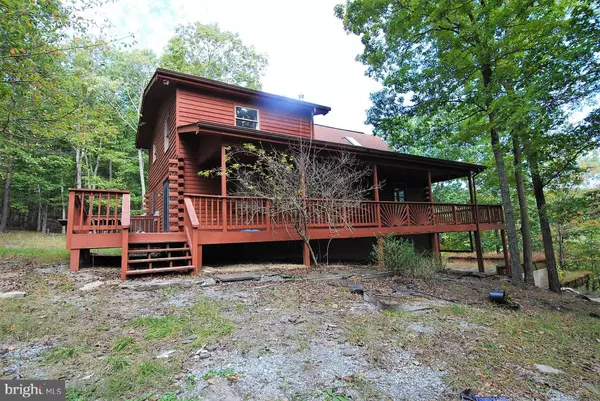 169 LOCUST CT, Paw Paw, WV 25434