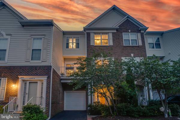 6347-B HAWK VIEW CT #78, Alexandria, VA 22312