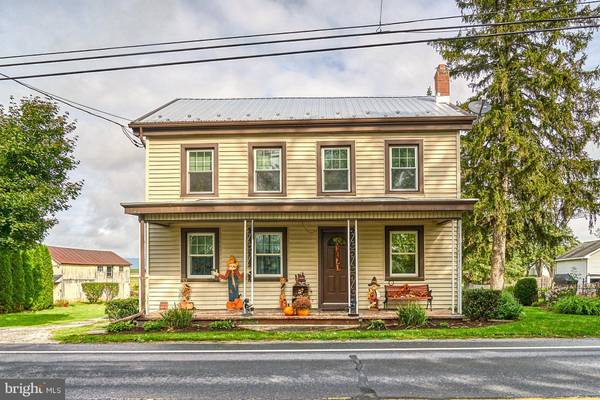 2167 NEWVILLE RD, Carlisle, PA 17015