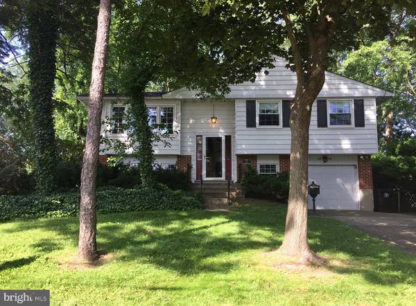 609 HAMILTON DR, Cinnaminson, NJ 08077