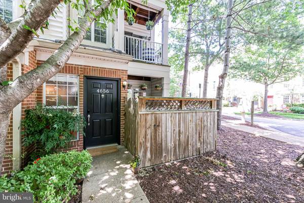 4656 LAMBERT DR, Alexandria, VA 22311