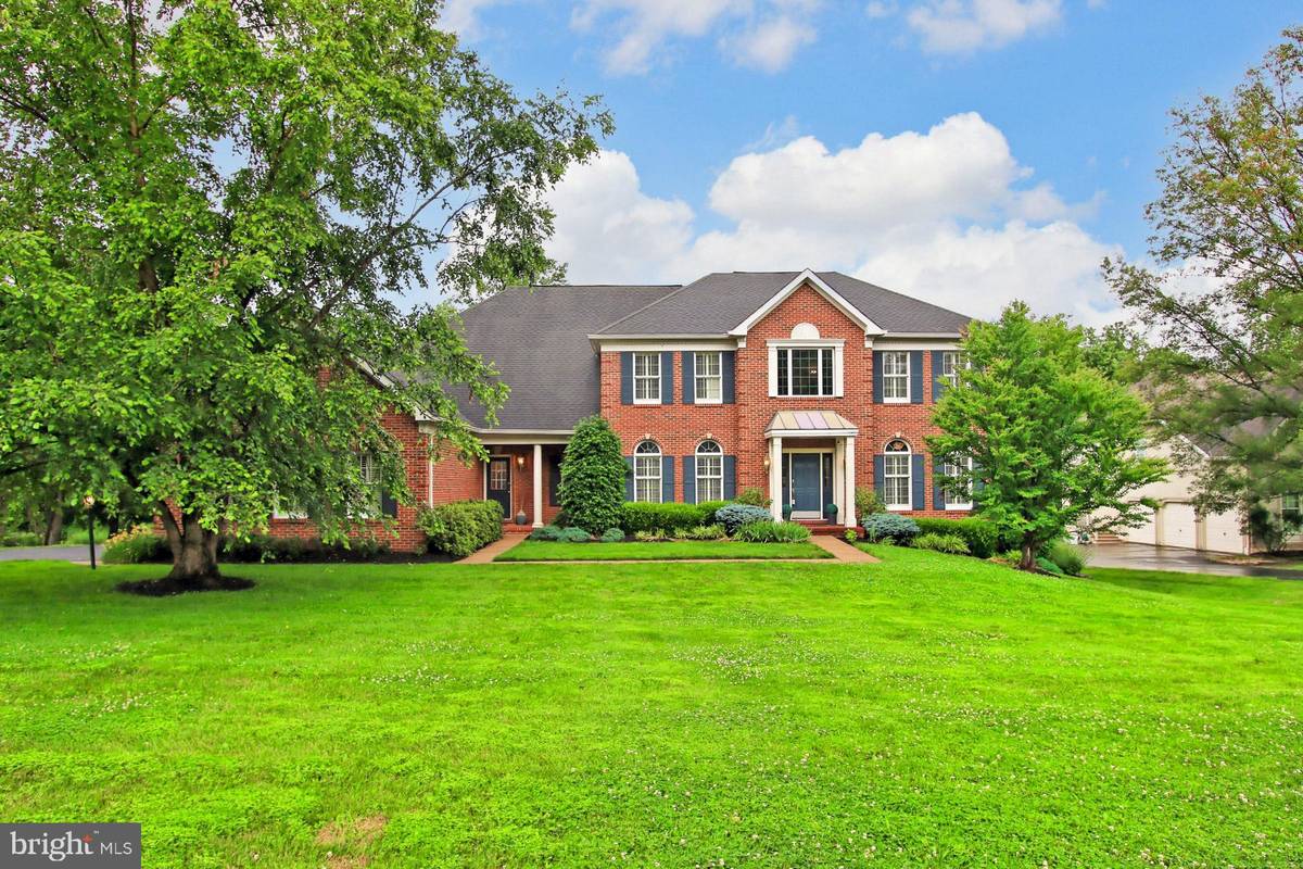 Vienna, VA 22182,1279 COBBLE POND WAY