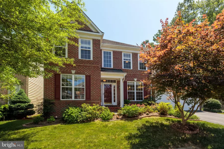 8405 RAVENGLASS CT, Lorton, VA 22079