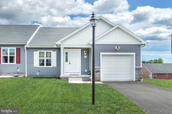 33 STAR DR, Hanover, PA 17331