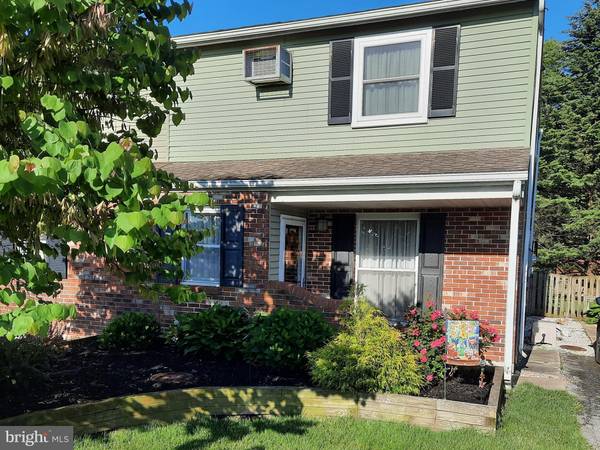 142 LEFEVER RD, Mount Joy, PA 17552