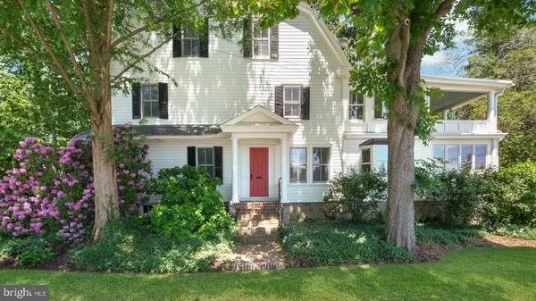 288 MAPLE AVE, Doylestown, PA 18901