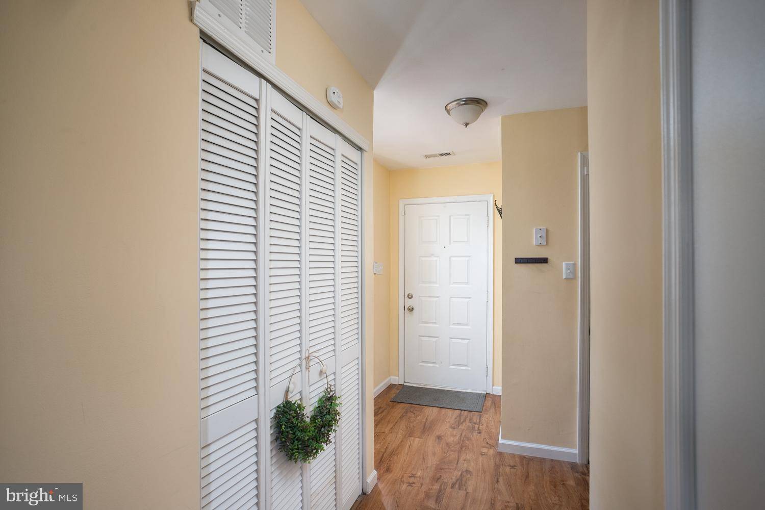 Roebling, NJ 08554,75 RIVER BANK DR