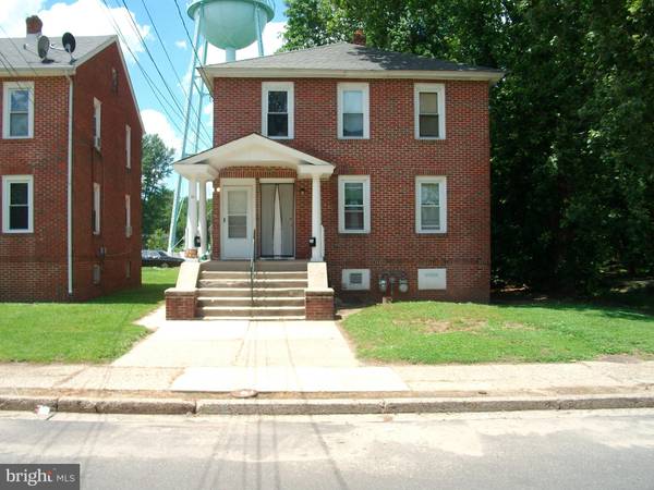 60 STATE ST, Penns Grove, NJ 08069