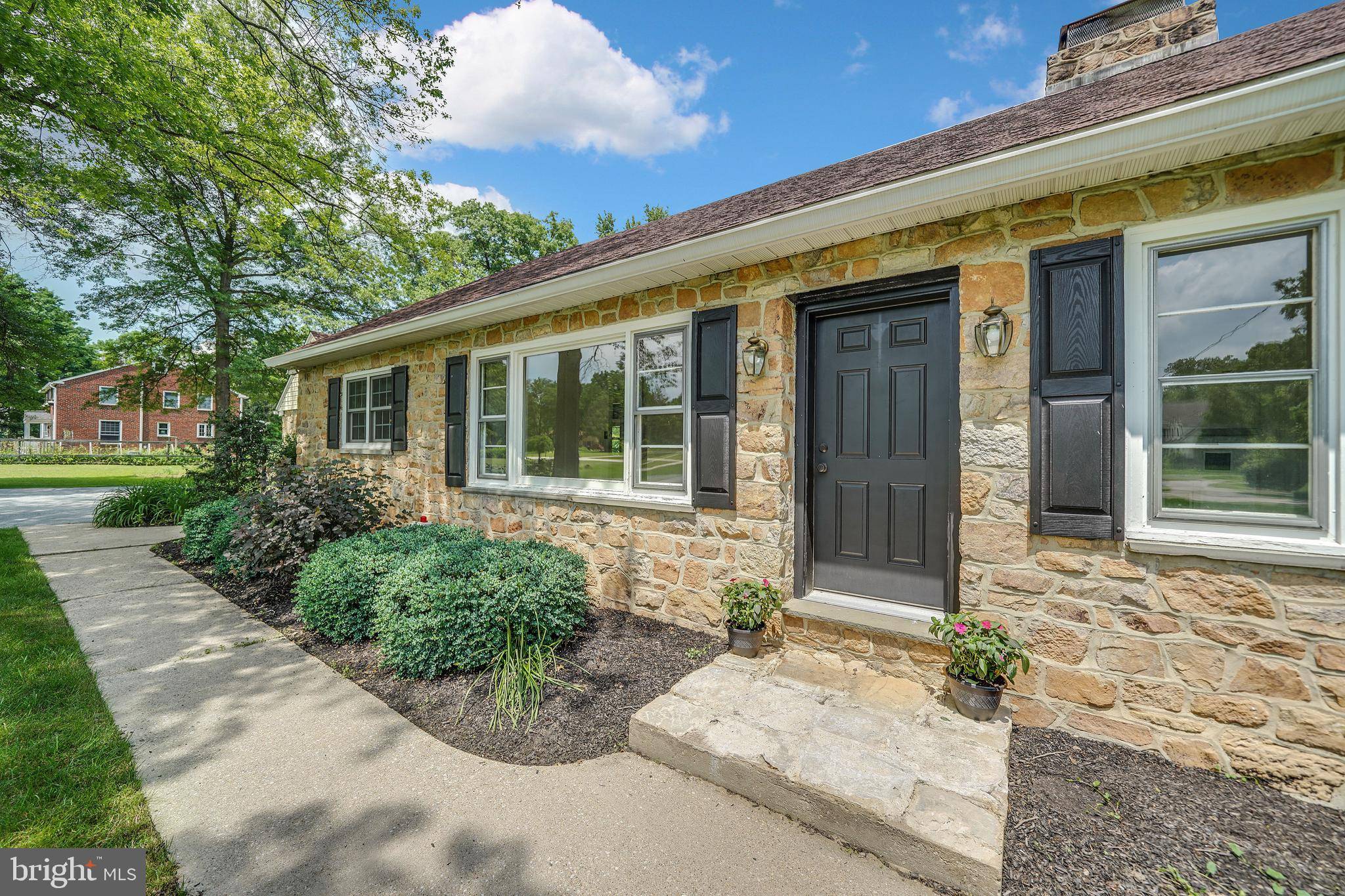 Malvern, PA 19355,19 WILDWOOD DR