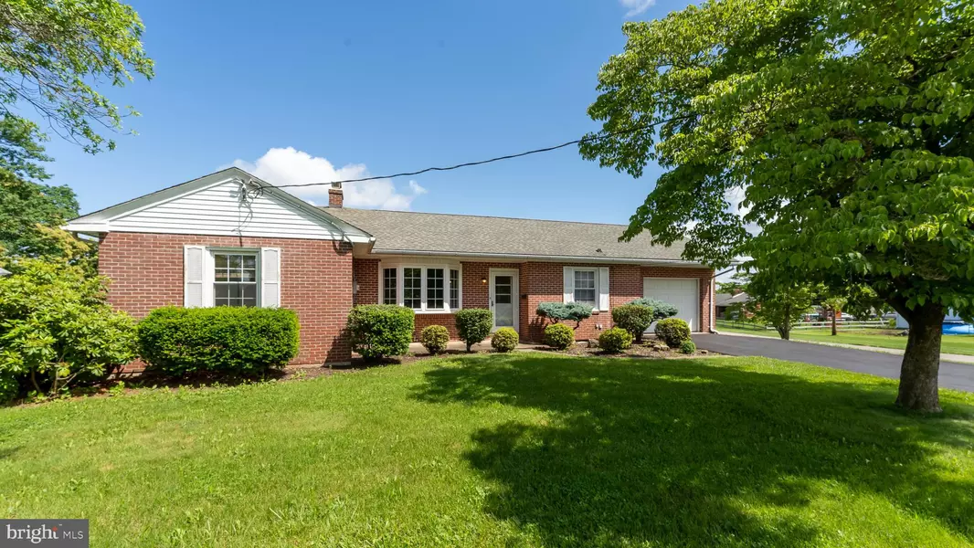 95 W 2ND ST, Red Hill, PA 18076