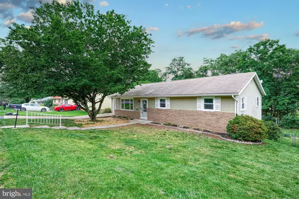 Harrisburg, PA 17112,4916 CREEK DR