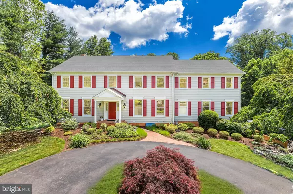 1347 LANCIA DR, Mclean, VA 22102