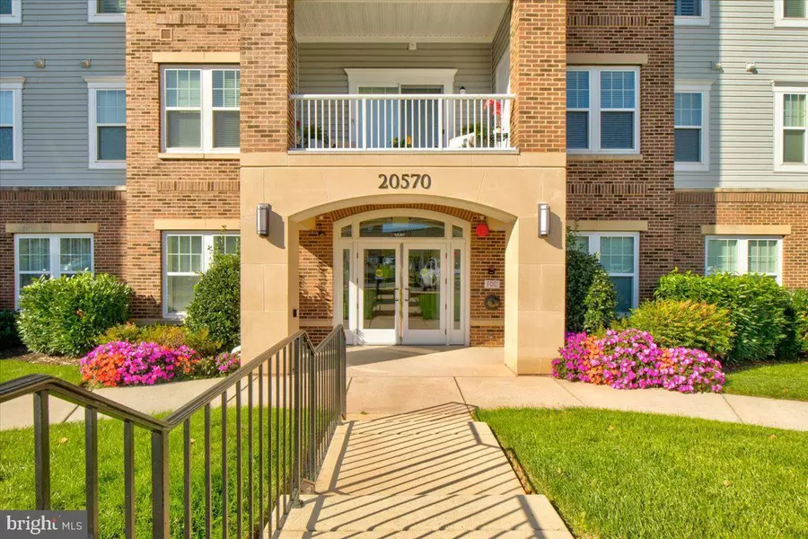 20570 HOPE SPRING TER #104, Ashburn, VA 20147