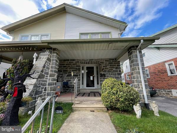 214 S MANOA ROAD, Havertown, PA 19083