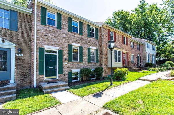 9677 LINDENBROOK ST, Fairfax, VA 22031