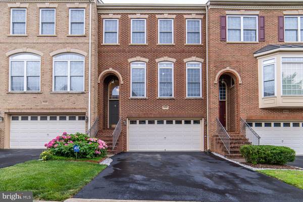 5465 SERVICEBERRY ST, Centreville, VA 20120