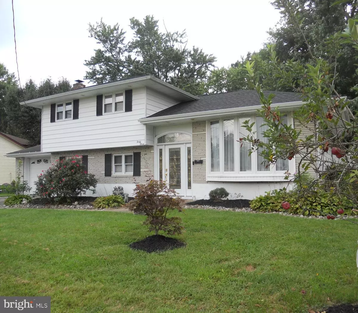 Glendora, NJ 08029,43 LILLIAN PL