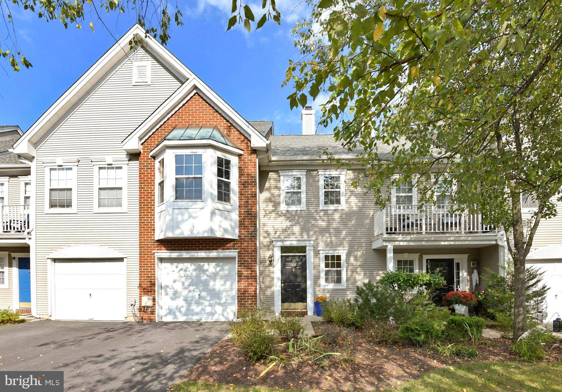 608 BOLLEN CT, Pennington, NJ 08534