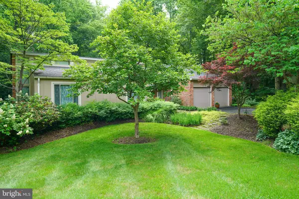 Potomac, MD 20854,8801 QUIET STREAM CT