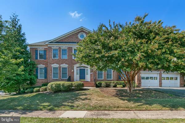 8362 SAPPHIRE LAKES CT, Gainesville, VA 20155