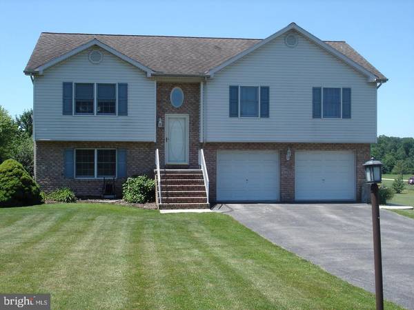 745 KINDIG RD, Littlestown, PA 17340