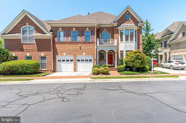 12758 LAVENDER KEEP CIR, Fairfax, VA 22033