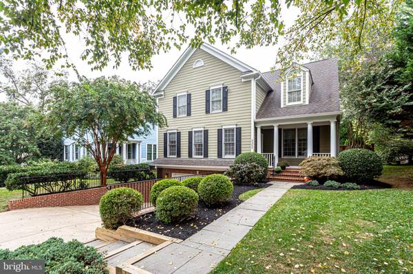 5505 OAKMONT AVE, Bethesda, MD 20817