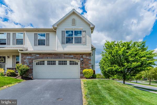 1841 VISTA DR, Mechanicsburg, PA 17055