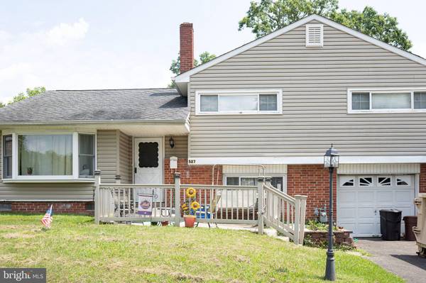 527 BERWYN RD, Morrisville, PA 19067