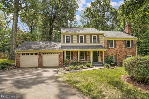 11825 VALE RD, Oakton, VA 22124