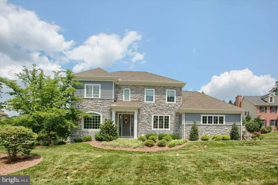 504 SOPHIA CIR, Hummelstown, PA 17036