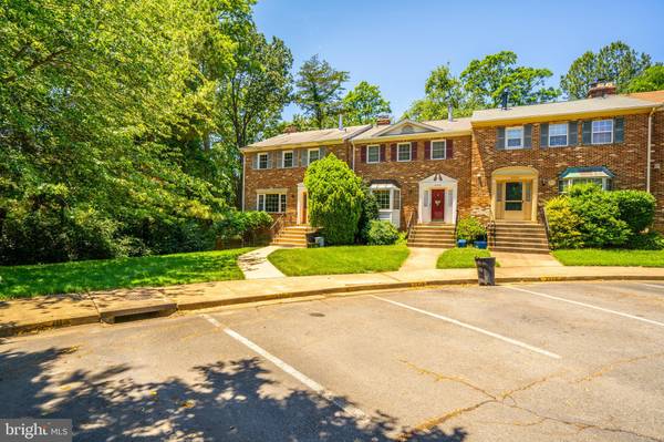 Vienna, VA 22182,2338 MCGREGOR CT