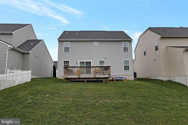 Falling Waters, WV 25419,105 TOLLERTON TRL