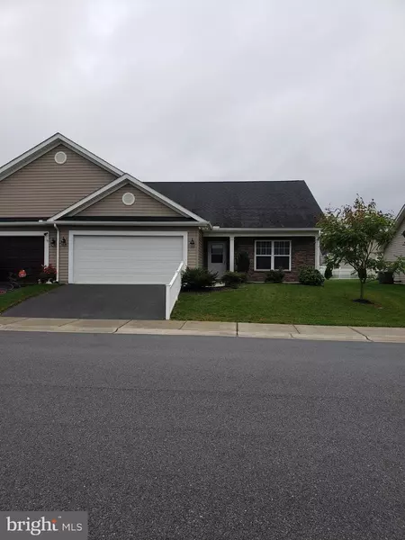 36 CHALCOT, Falling Waters, WV 25419