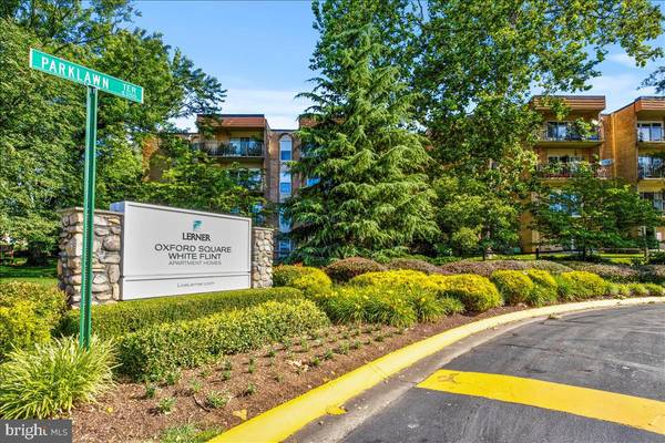 11903 PARKLAWN DR #301, Rockville, MD 20852