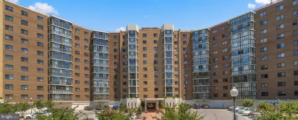 15100 INTERLACHEN DR #4-321, Silver Spring, MD 20906