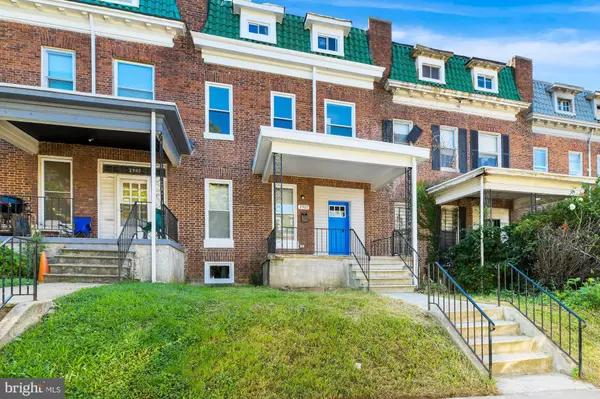 2907 ULMAN, Baltimore, MD 21215